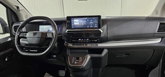 Peugeot Traveller image 3