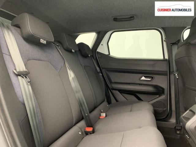 Dacia Duster image 1