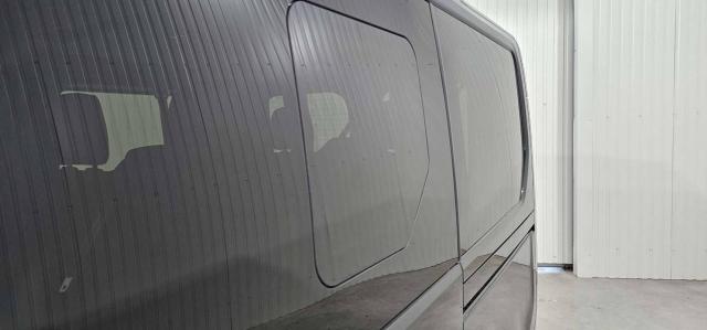 Renault Trafic image 2