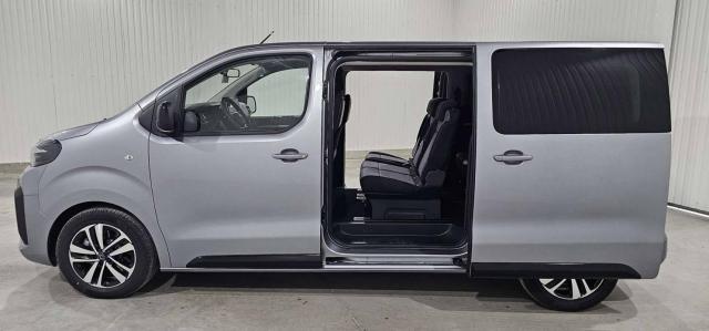 Peugeot Traveller image 7