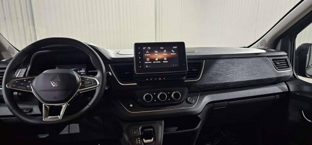 Renault Trafic image 3
