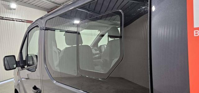 Renault Trafic image 4