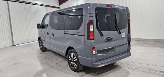 Renault Trafic image 7