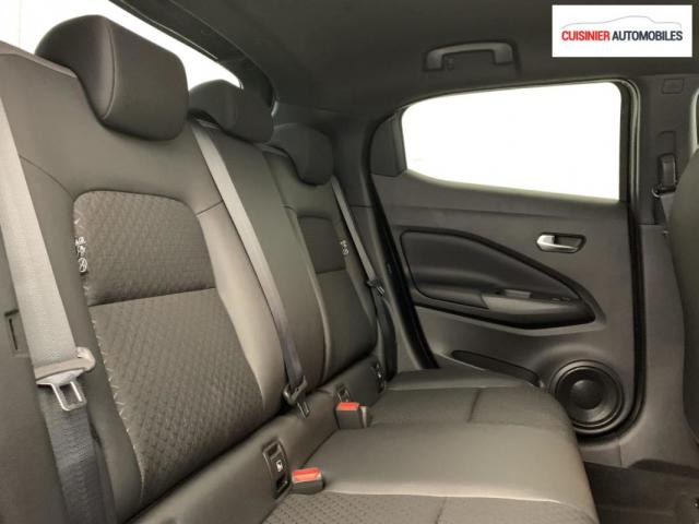 Nissan Juke image 8
