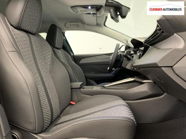 Peugeot 308 image 9