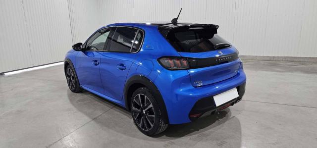 Peugeot 208 image 8