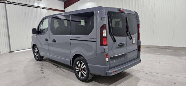 Renault Trafic image 1