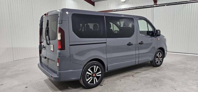 Renault Trafic image 8