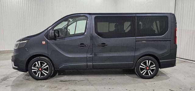 Renault Trafic image 3