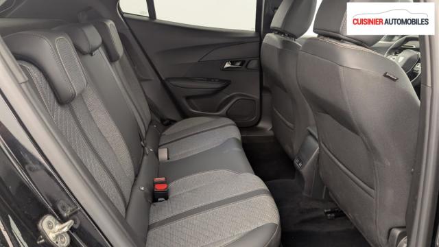 Peugeot 2008 image 9