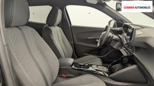 Peugeot 2008 image 5