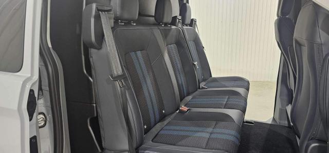 Ford Transit Custom image 9