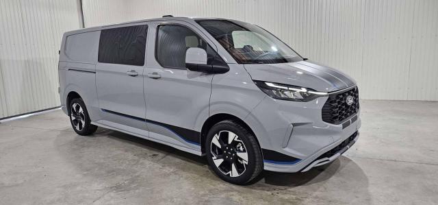 Ford Transit Custom image 6