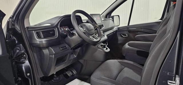 Renault Trafic image 7