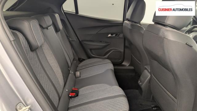 Peugeot 2008 image 7