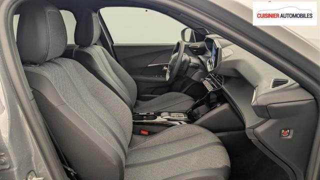 Peugeot 2008 image 1