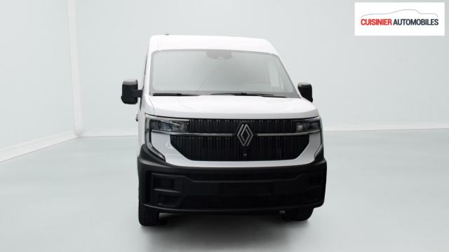Renault Master image 2