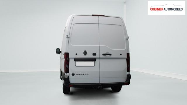 Renault Master image 8