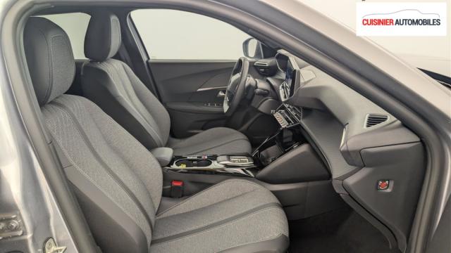 Peugeot 2008 image 2