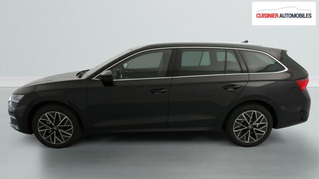 Skoda Octavia image 2