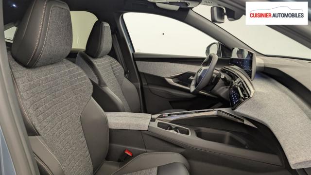 Peugeot 3008 image 8