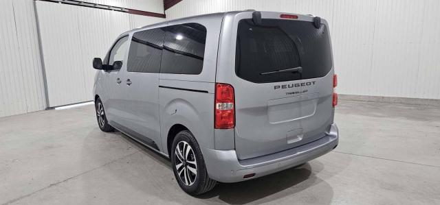 Peugeot Traveller image 7