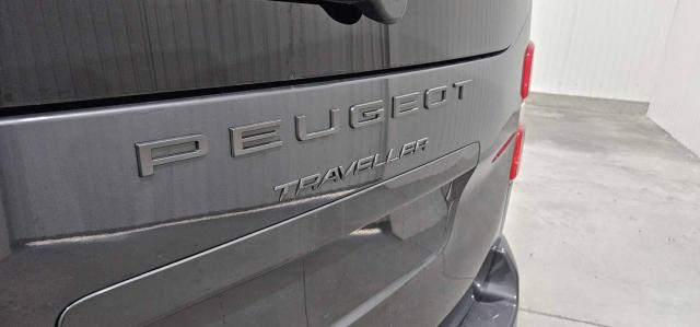 Peugeot Traveller image 6