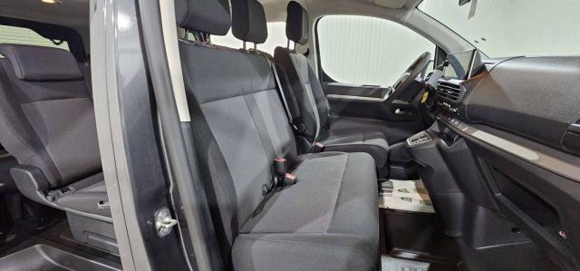 Peugeot Traveller image 5