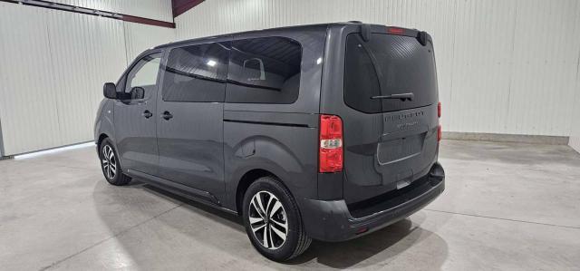 Peugeot Traveller image 6