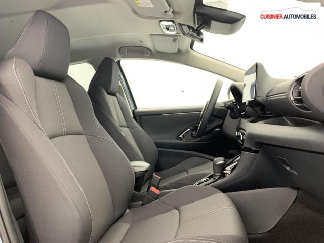 Toyota Yaris image 2