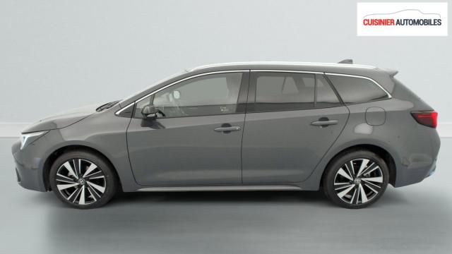 Toyota Corolla Touring Sports image 8