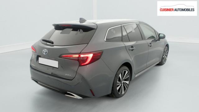 Toyota Corolla Touring Sports image 7
