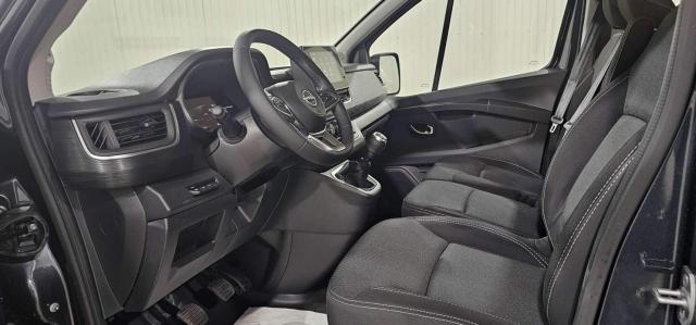Nissan Primastar image 3