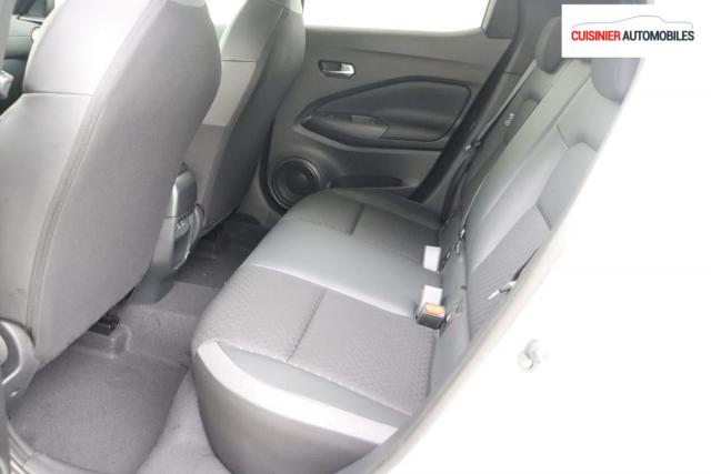 Nissan Juke image 5