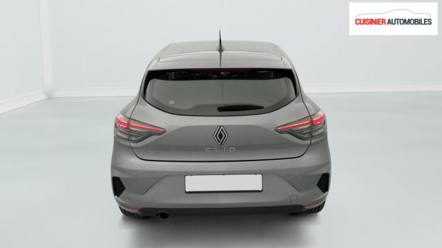 Renault Clio image 9