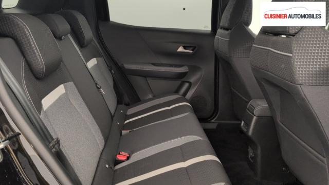 Opel Frontera image 8