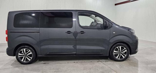 Peugeot Traveller image 8