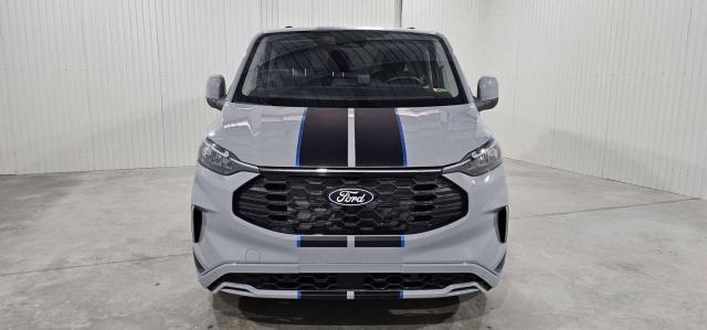 Ford Transit Custom image 2