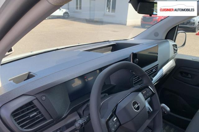 Opel Vivaro image 2