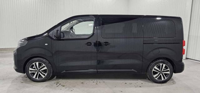 Peugeot Traveller image 2