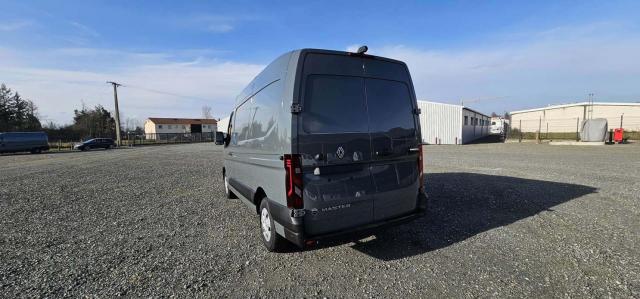 Renault Master image 1
