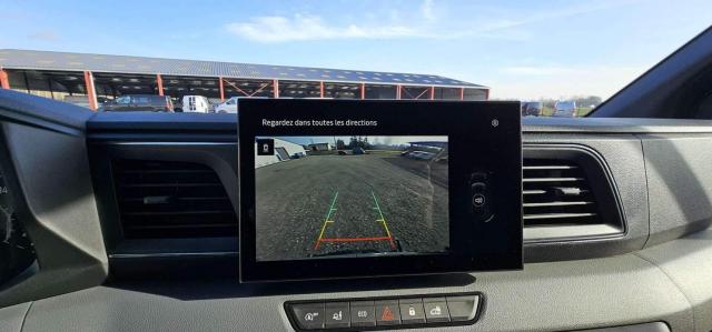 Renault Master image 3