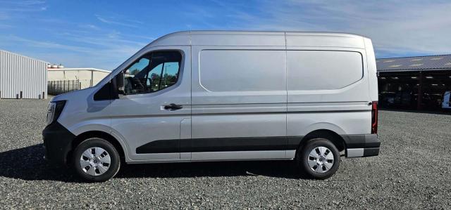 Renault Master image 1