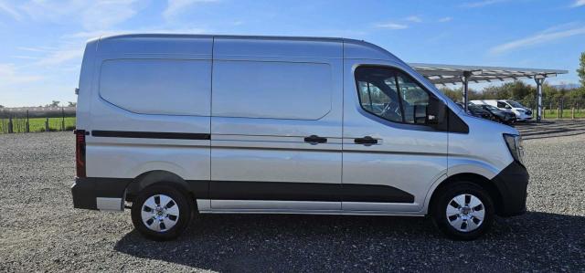 Renault Master image 3