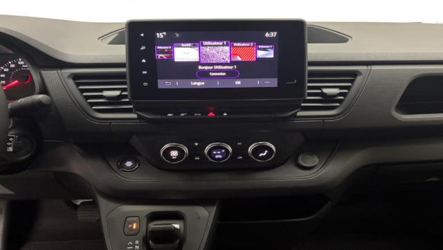 Renault Trafic image 3