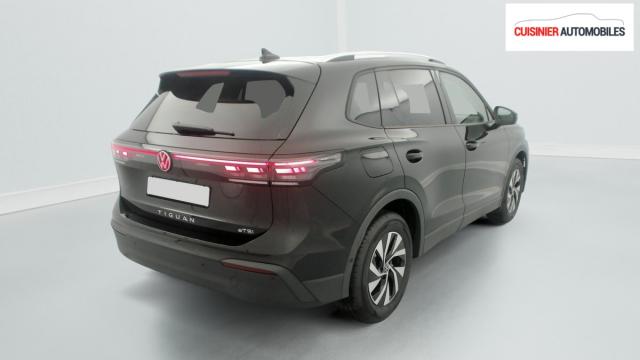 Volkswagen Tiguan image 8
