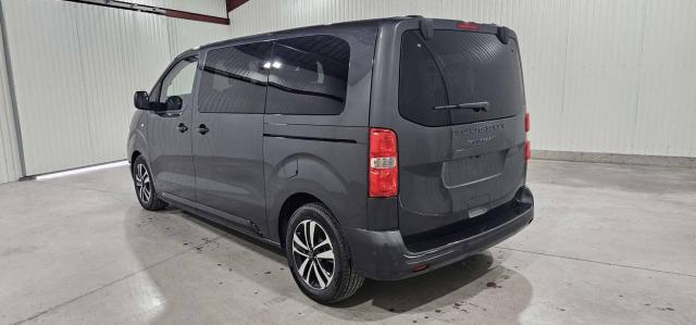 Peugeot Traveller image 1
