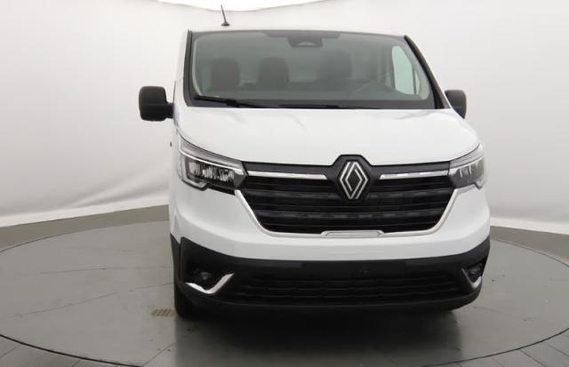 Renault Trafic image 3
