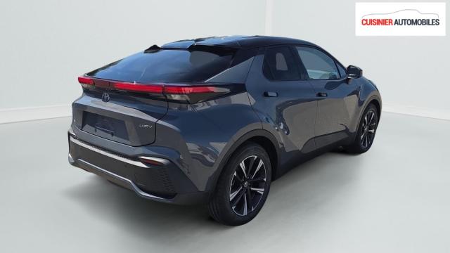 Toyota C-Hr image 6