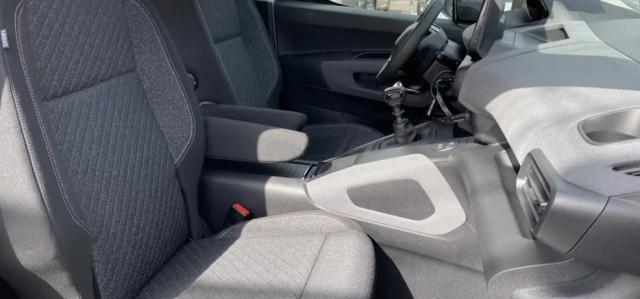 Peugeot Rifter image 6